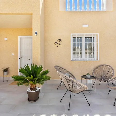 Dolce Con Piscina Comunitaria En Ferienhaus *