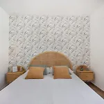 Dolce Con Piscina Comunitaria En *